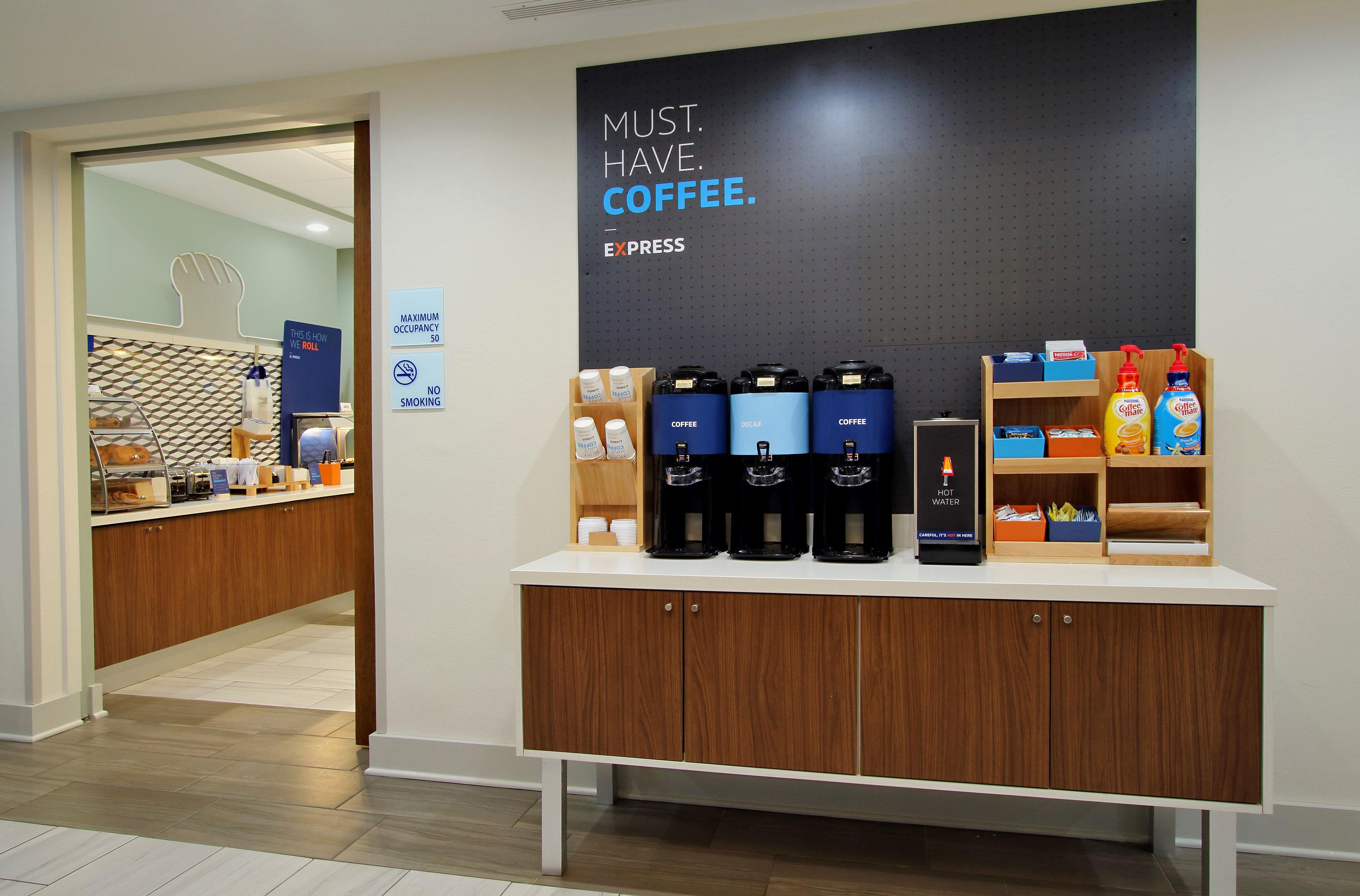 Holiday Inn Express Hotel & Suites Byron By Ihg Esterno foto
