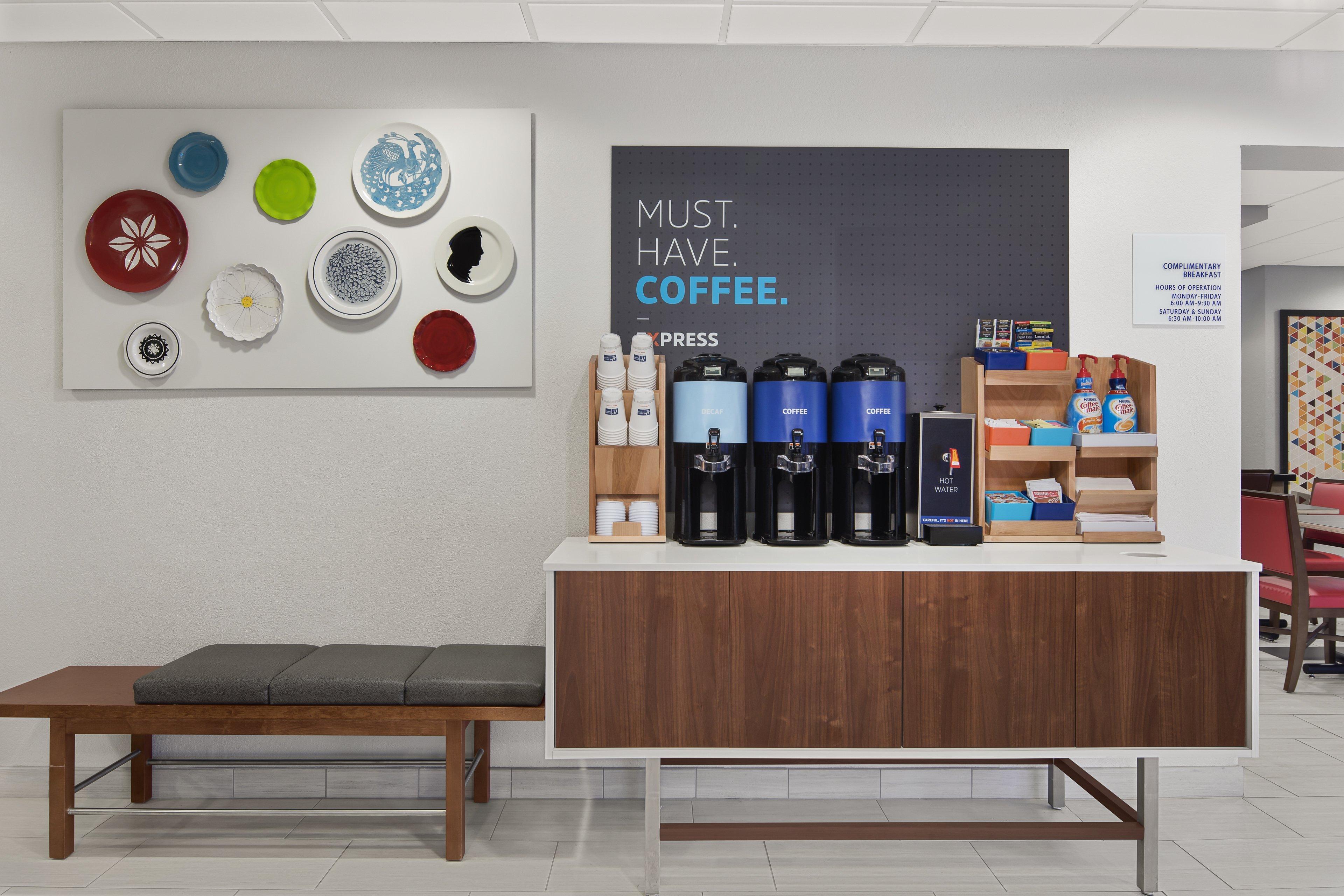Holiday Inn Express Hotel & Suites Byron By Ihg Esterno foto