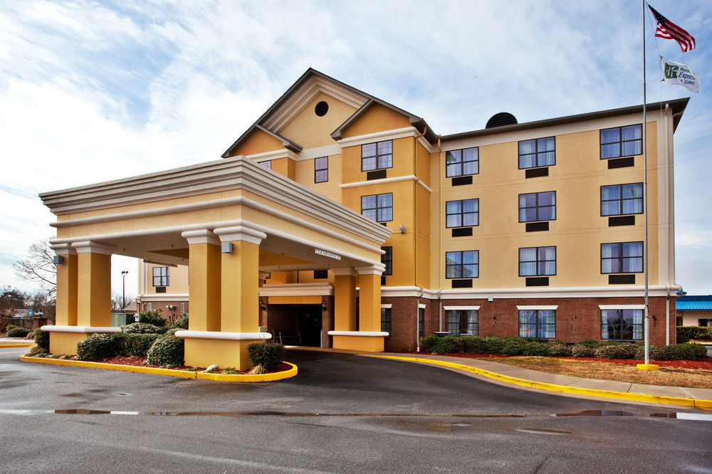 Holiday Inn Express Hotel & Suites Byron By Ihg Esterno foto